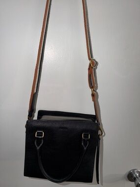 Fossil Black Leather Handbag with Gold Hardware
